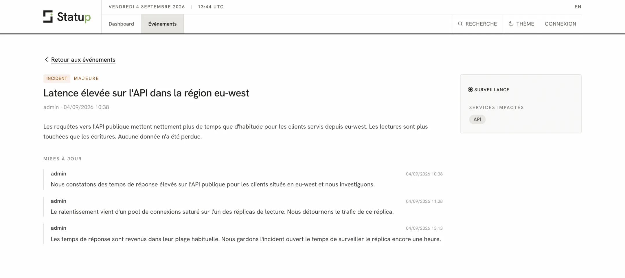 Une page d’incident Statup : gravité et cycle de vie, une description en langage clair, et trois mises à jour horodatées de l’équipe.